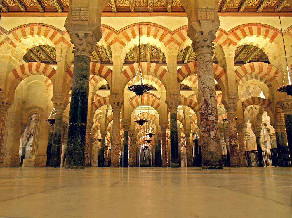 bögen der mezquita catedral von cordoba