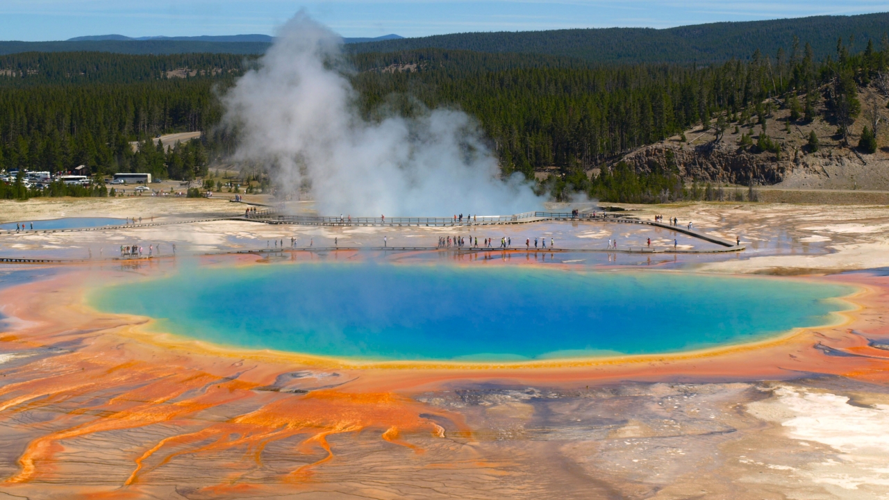 Grand prismatic spring