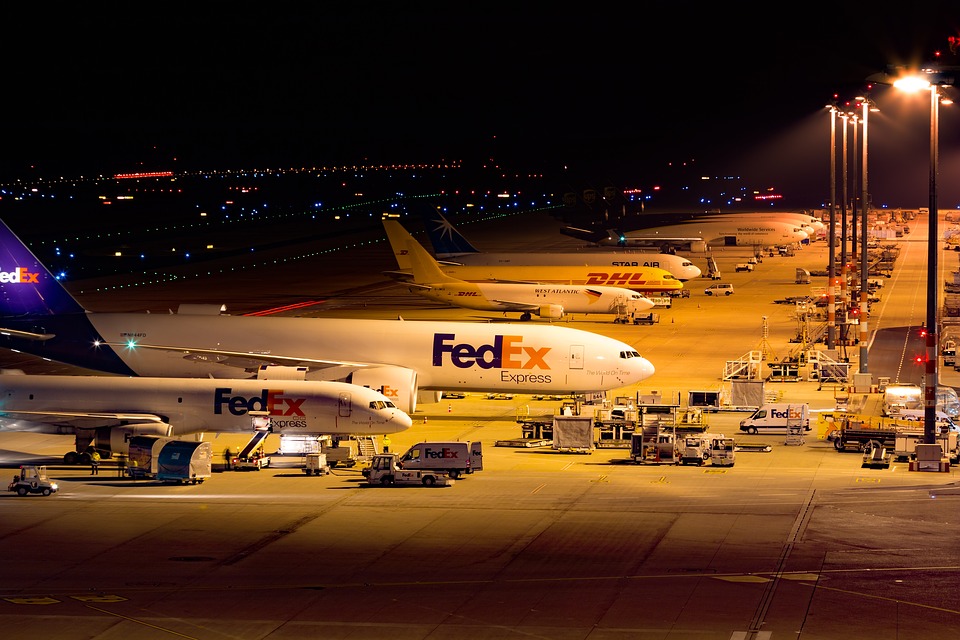 airport 2150292 960 720
